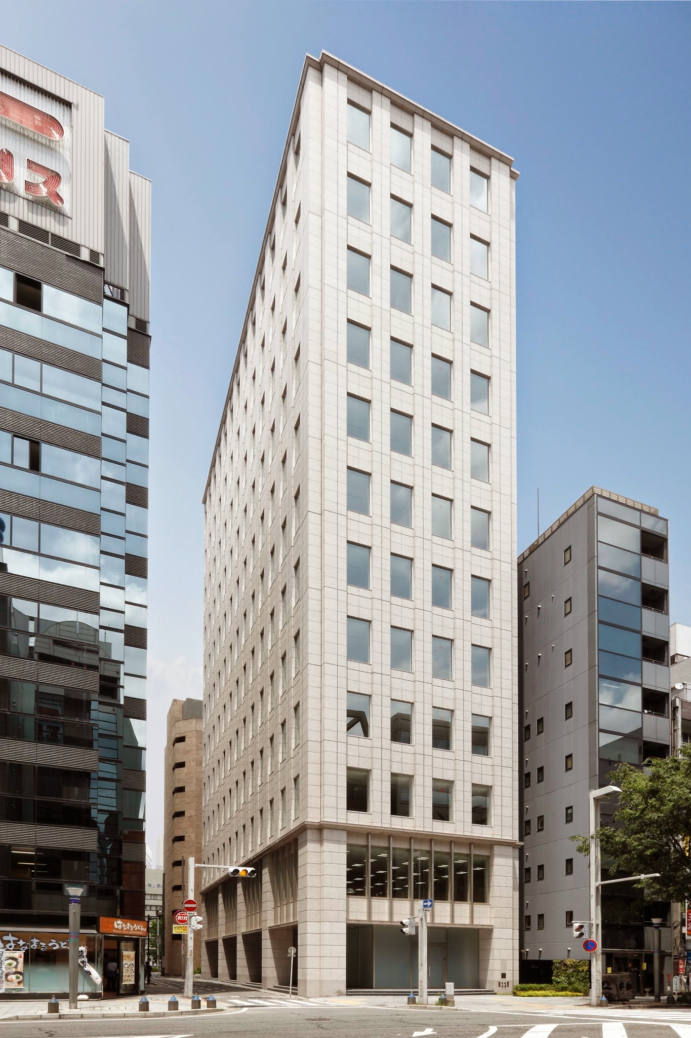 名駅４　広小路ガーデンアベニュー　外観
